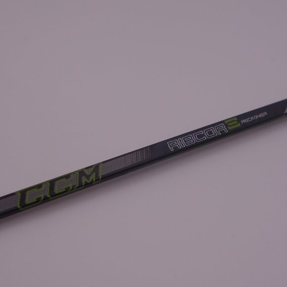 Tim Hortons Sidney Crosby 87 Frameworth Sports Marketing Mini Stick - Picture 15 of 15